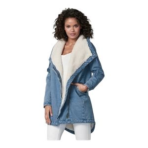 Venus Women's Fleece Lined Denim Coat in Light Wash Size 4